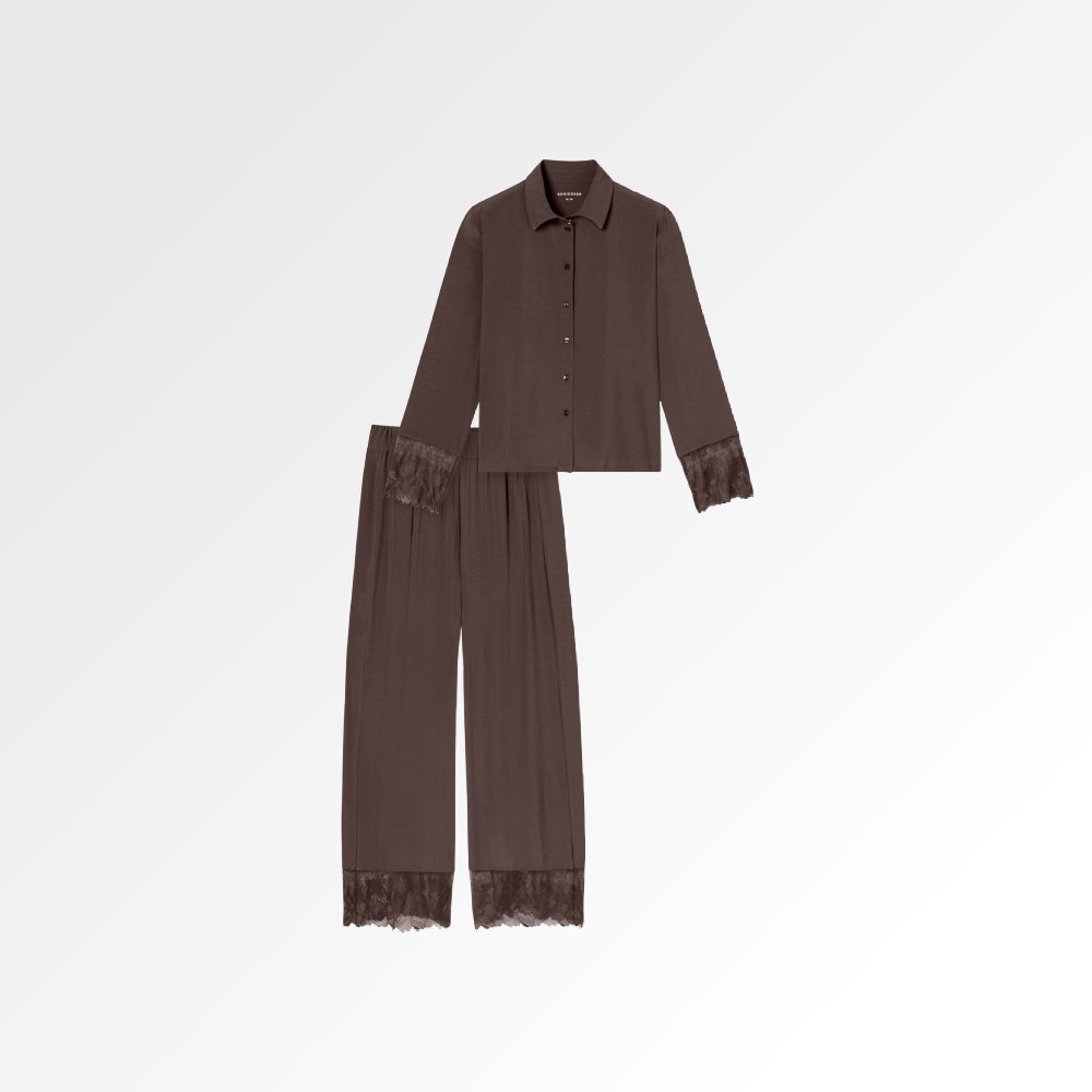 Donkerbruine pyjama met knopen van Schiesser