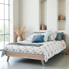 Housse de couette Aveline Teal de Nomo, avec un motif à fleurs raffiné