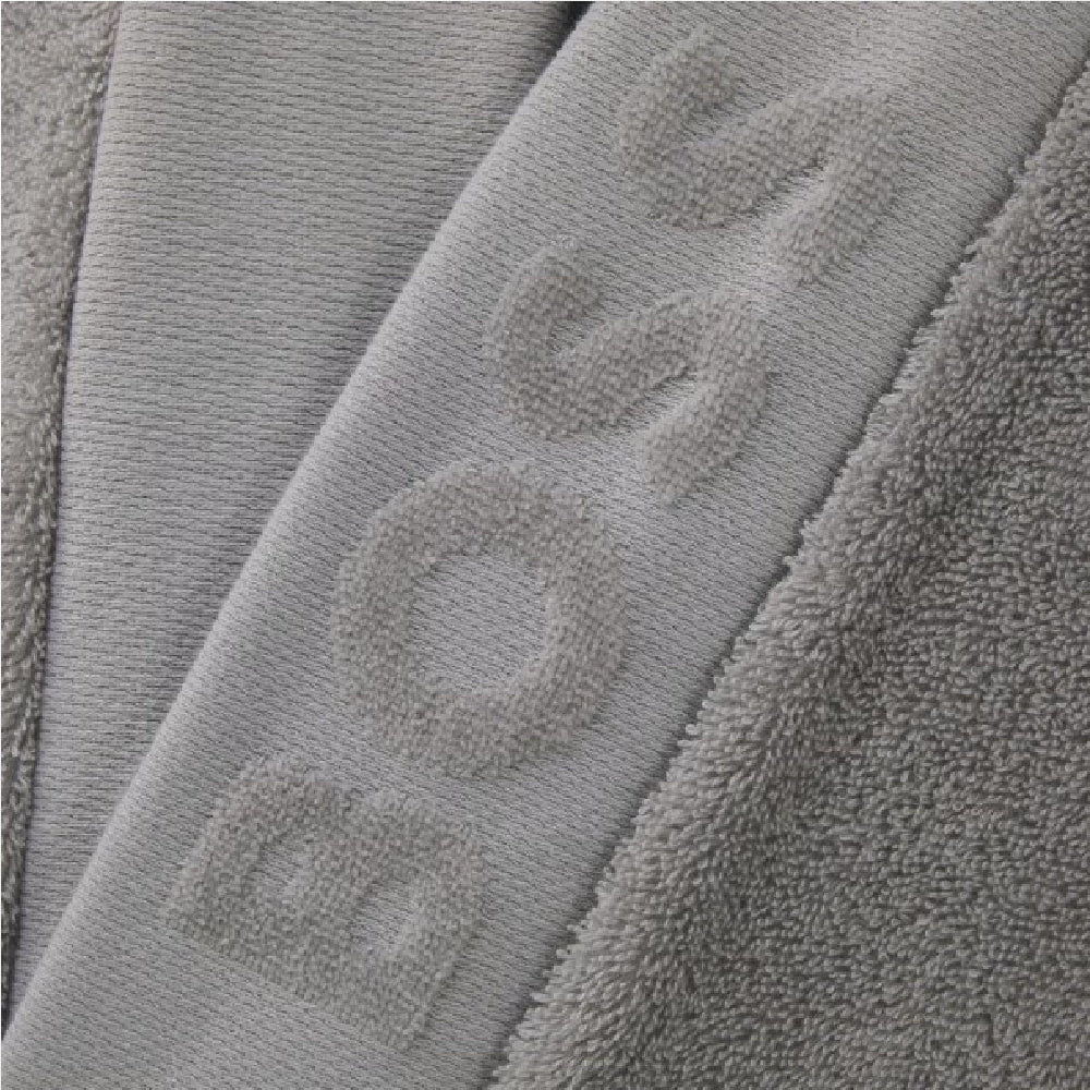 detail van badjas Plain Concrete van Hugo Boss