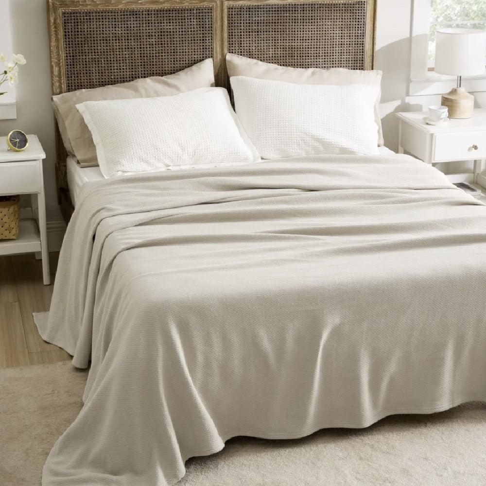 Lichtbeige bedsprei van Lexington