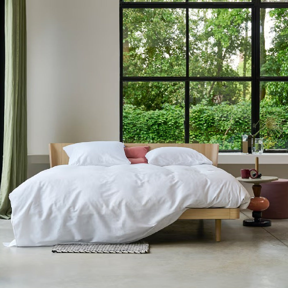 Dekbedovertrek Clear  White Satin van Auping in fris wit