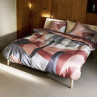 Dekbedovertrek Natural Clay van Auping met een organisch patroon