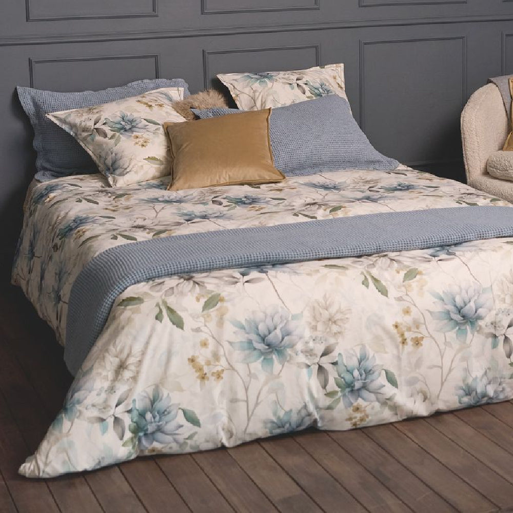 Dekbedovertrek Hetty van Nomo gebloemd in jeanskleuren