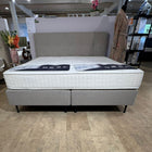 Toonzaalmodel boxspring Silverline van Pullman met matras Silverline Premier