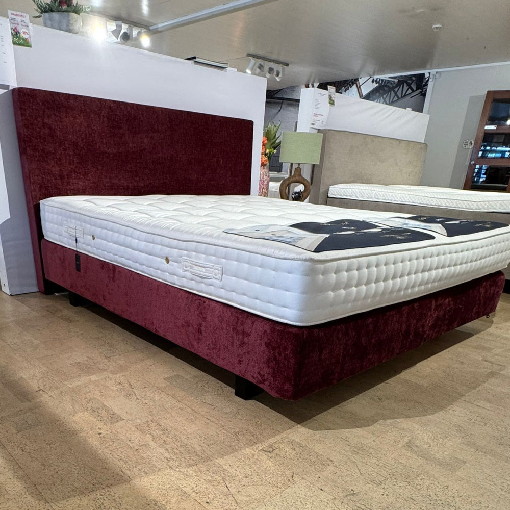 Pullman boxspring Regular toonzaalmodel in bordeaux stof