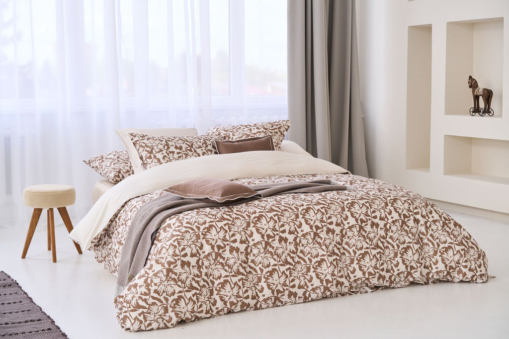 Dekbedovertrek Isolde Mink van Nomo met warme nertstinten