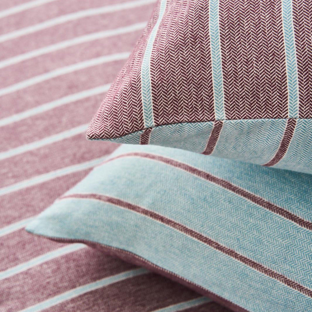 Dekbedovertrek Liliana Bordeaux/Pearlblue in flanel van Nomo