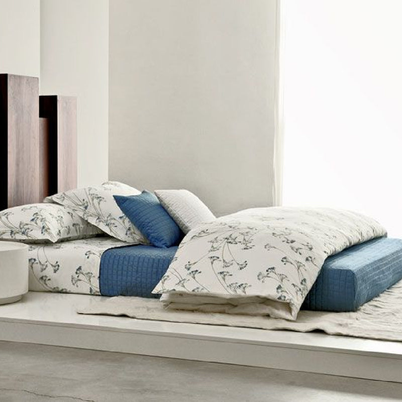 Dekbedovertrek Lipari van Signoria met botanisch dessin