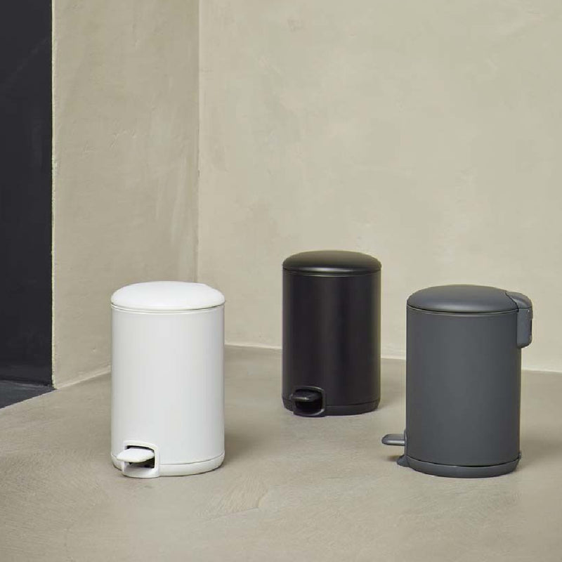 Pedal bin Kaz by Aquanova with elegant, rounded shapes