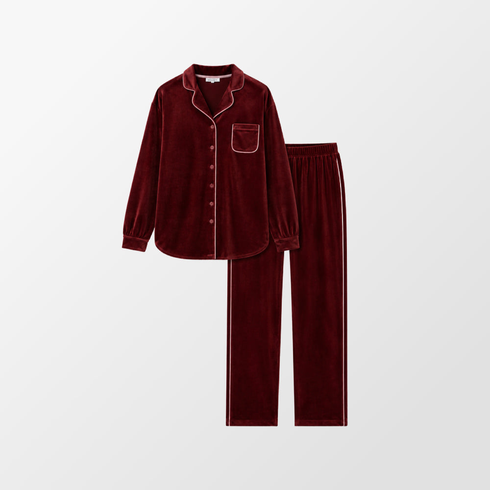 Bordeaux pyjama met contrasterende bies van Woody