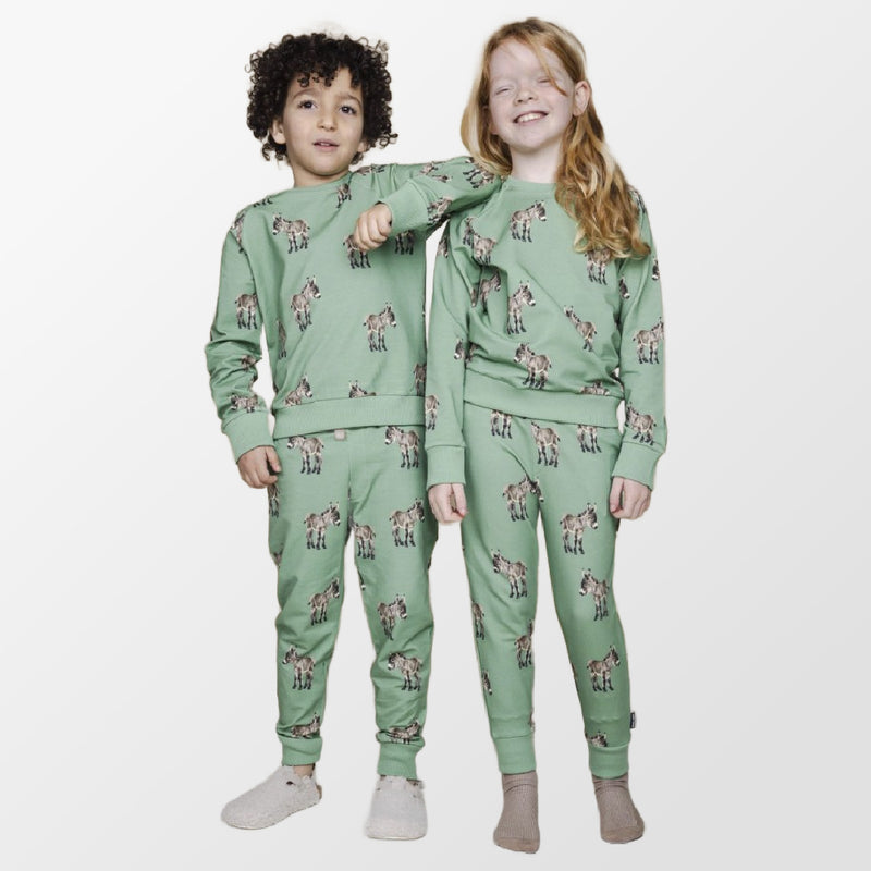 Pyjama met baby-ezels van Snurk