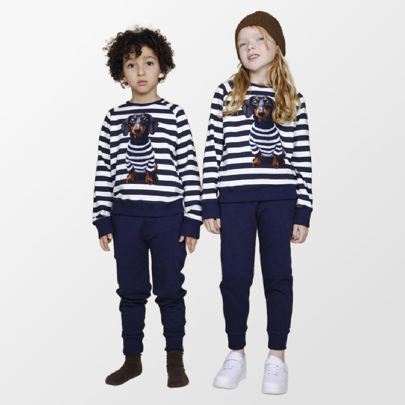 Pyjama met modieuze teckel van Snurk