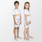 T-shirt met baguette en short met croissants van Snurk