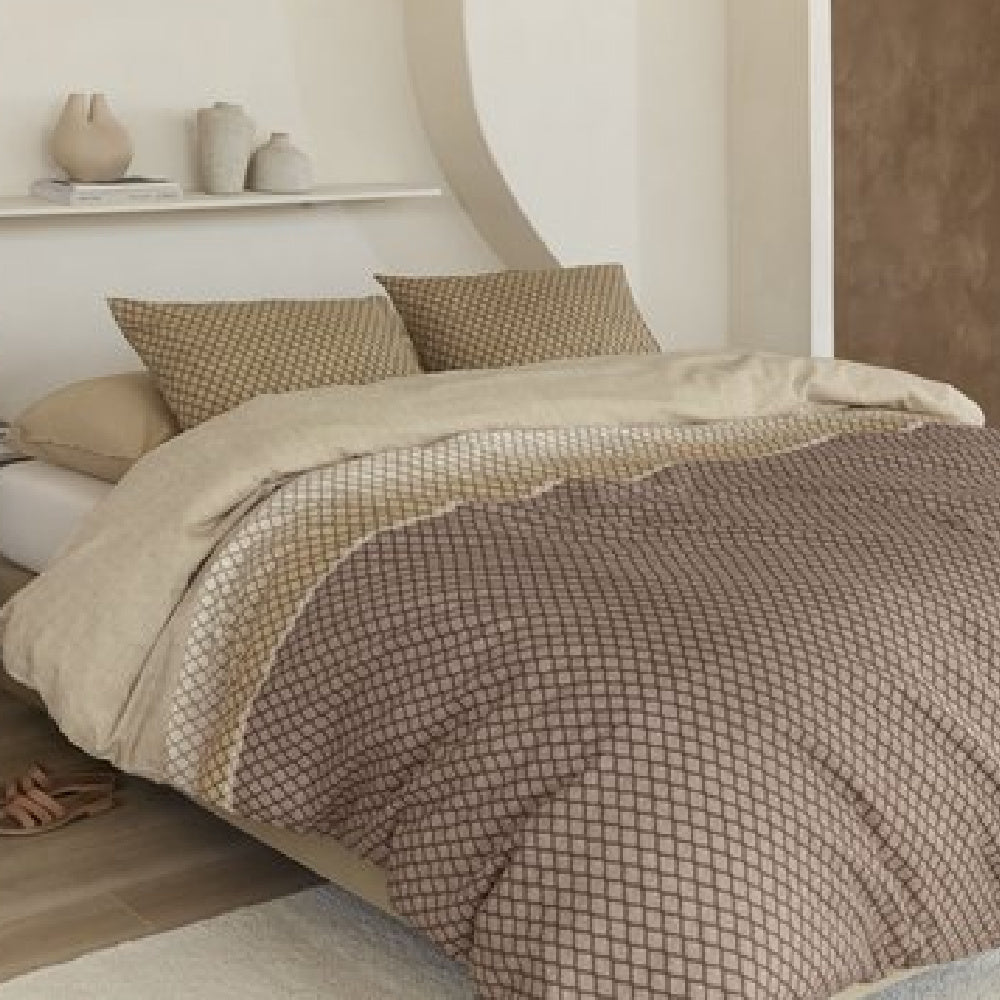 Housse de couette Riven Naturel de Beddinghouse avec un motif à carreaux subtil