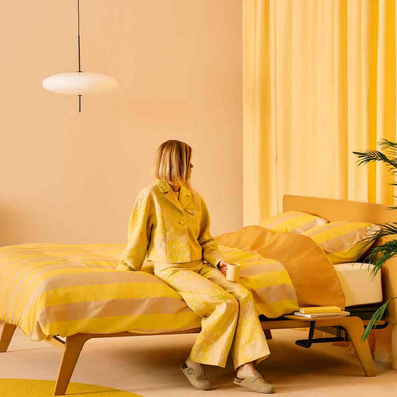 Dekbedovertrek Sunny Yellow van Auping met gele en beige strepen