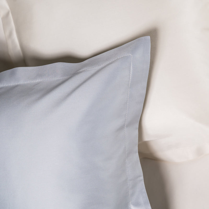 gekleurd laken Virgo satijn TC300 van Lysdrap